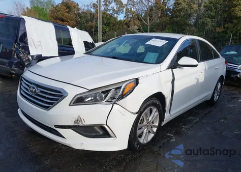 2016 Hyundai Sonata Se z USA, uszkodzony, nr VIN 5NPE24AFXGH404821